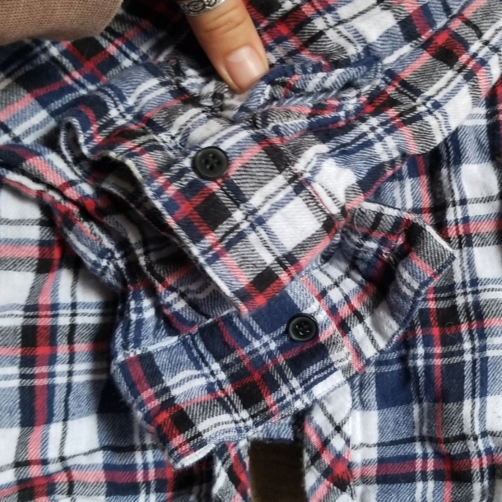 Plaid button up - Picture 3 of 4